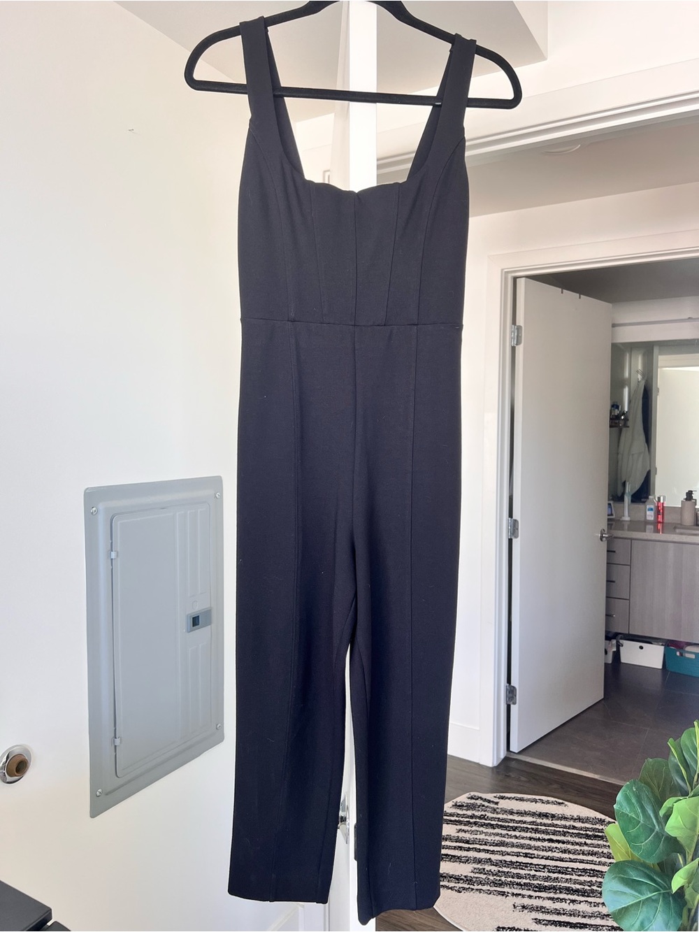 NBD Black One Piece Cropped Leg Jumpsuit Black Size Small